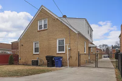 2408  Mitchell St, Racine, WI 53403 - Photo 26