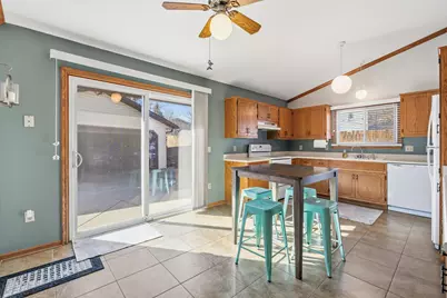 8331 N 93rd St, Milwaukee, WI 53224 - Photo 8