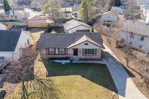 8331 N 93rd St, Milwaukee, WI 53224 - Photo 4