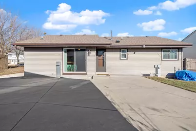 8331 N 93rd St, Milwaukee, WI 53224 - Photo 22