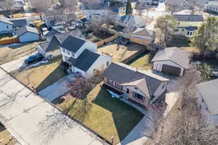 8331 N 93rd St, Milwaukee, WI 53224 - Photo 28