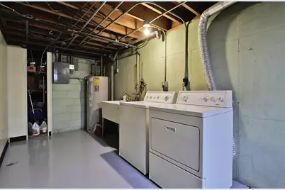 7810  5th Ave, Kenosha, WI 53143 - Photo 22