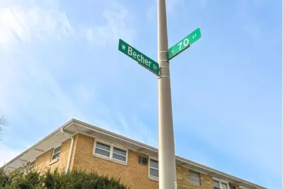 7007 W Becher St, West Allis, WI 53219 - Photo 16