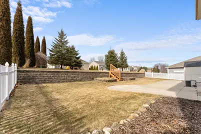 705  Chief Kewaskum Pl, Kewaskum, WI 53040 - Photo 20