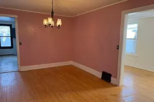 3033 N Holton St, Milwaukee, WI 53212 - Photo 8