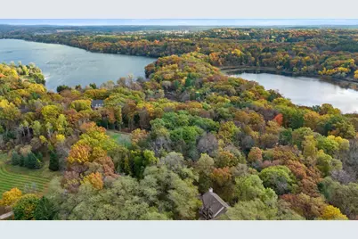 6644 N Shawmoors Dr, Chenequa, WI 53029 - Photo 12