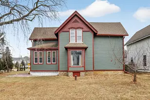 35214 Washington Ave, Racine, WI 53105 - Photo 2