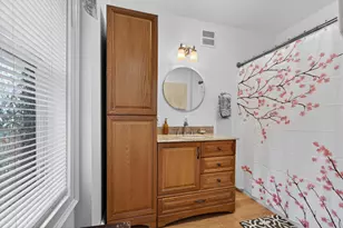 35214 Washington Ave, Racine, WI 53105 - Photo 14