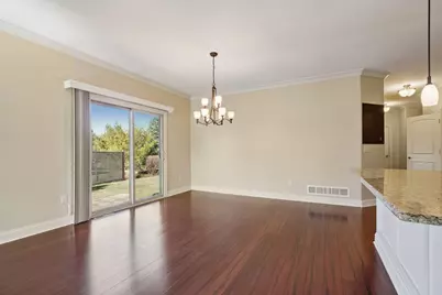 656  Baker St, Walworth, WI 53184 - Photo 8