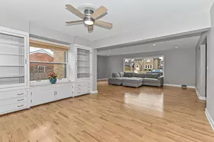 306 N Pinecrest St, Milwaukee, WI 53208 - Photo 4