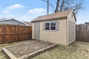 306 N Pinecrest St, Milwaukee, WI 53208 - Photo 22
