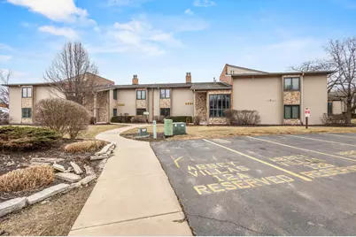 12  Abbey Villa Cir #B, Fontana, WI 53125 - Photo 42