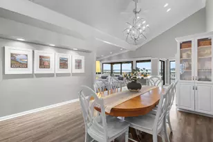 12 Abbey Villa Cir, Fontana, WI 53125 - Photo 8