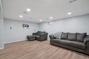 3937 E Squire Ave, Cudahy, WI 53110 - Photo 22