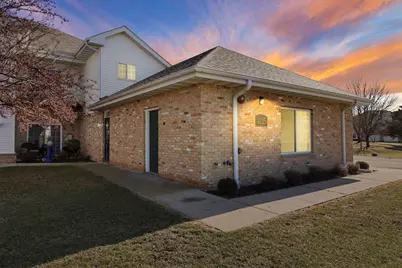 4225  Taylor Harbor - #4, Racine, WI 53403 - Photo 2