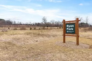 W260N5139 Autumn Trail, Lisbon, WI 53072 - Photo 52