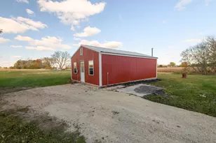 W3476 Ranch Rd, Farmington, WI 53094 - Photo 6