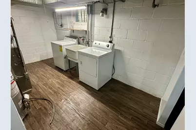 164 W Howard Ave, Milwaukee, WI 53207 - Photo 20