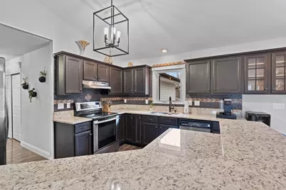 W310S2748  Wild Rose Ln, Genesee, WI 53188 - Photo 10