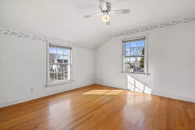 4776 N Hollywood Ave, Whitefish Bay, WI 53211 - Photo 20