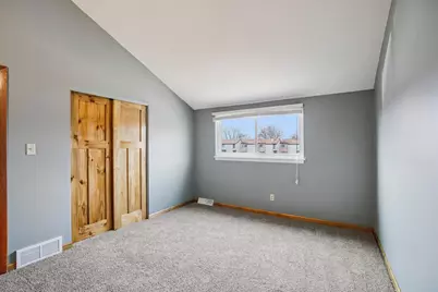 6540 N Bourbon St, Milwaukee, WI 53224 - Photo 22