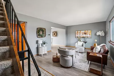 6540 N Bourbon St, Milwaukee, WI 53224 - Photo 8