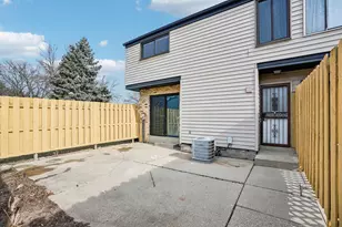 6540 N Bourbon St, Milwaukee, WI 53224 - Photo 36