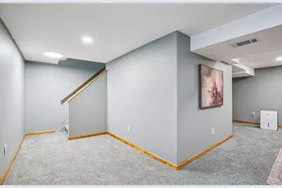 6540 N Bourbon St, Milwaukee, WI 53224 - Photo 26