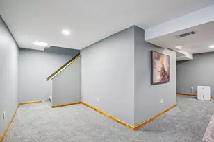 6540 N Bourbon St, Milwaukee, WI 53224 - Photo 26