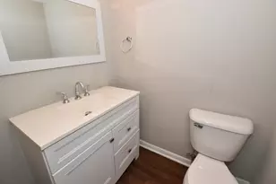 111 11th St, Racine, WI 53403 - Photo 26