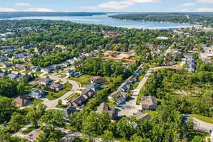 129 S Curtis St, Lake Geneva, WI 53147 - Photo 2