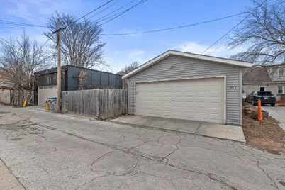 2013 N Booth St, Milwaukee, WI 53212 - Photo 34