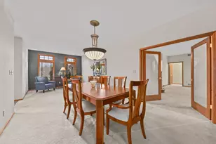 14220 W North Oak Blvd, New Berlin, WI 53151 - Photo 8