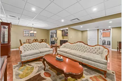 14220 W North Oak Blvd, New Berlin, WI 53151 - Photo 26