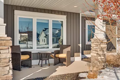 812  Bridle Ln, La Crescent, MN 55947 - Photo 4
