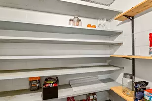 631 S 32nd St, Manitowoc, WI 54220 - Photo 32