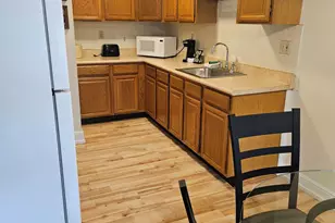 1028 E Juneau Ave, Milwaukee, WI 53202 - Photo 2