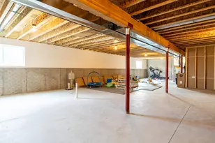 N174W20632 Laurel Springs Cir, Jackson, WI 53037 - Photo 28