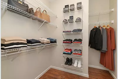 1925 N Water St #301, Milwaukee, WI 53202 - Photo 10