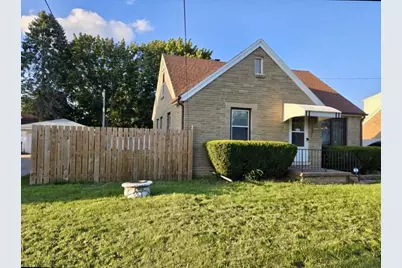 3624 E College Ave, Cudahy, WI 53110 - Photo 2