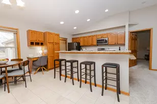 8422 Virginia Cir, Racine, WI 53185 - Photo 16