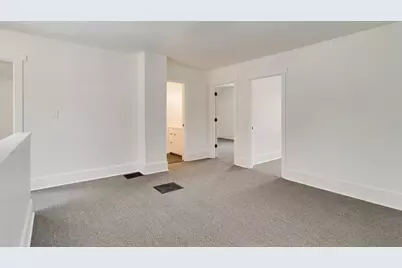 1230  Johnson St, La Crosse, WI 54601 - Photo 16