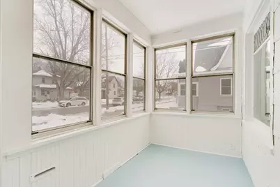 1230  Johnson St, La Crosse, WI 54601 - Photo 2