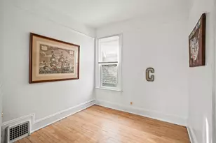 1712 E Park Pl, Milwaukee, WI 53211 - Photo 30