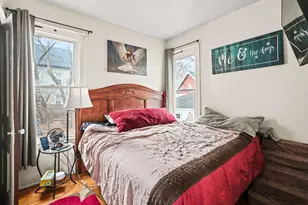 1712 E Park Pl, Milwaukee, WI 53211 - Photo 14