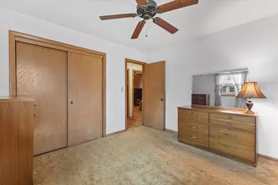 4007 W Southland Dr, Franklin, WI 53132 - Photo 12