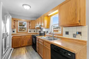 853 Genesee St, Waukesha, WI 53186 - Photo 12