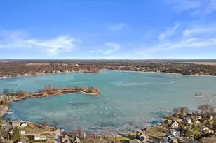 S67W18711 Emerald Dr, Muskego, WI 53150 - Photo 8