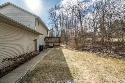 731  Hidden View Ct, Slinger, WI 53086 - Photo 24