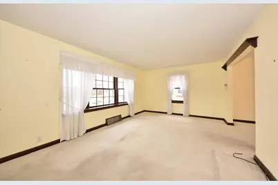 5312 N Bay Ridge Ave, Whitefish Bay, WI 53217 - Photo 4